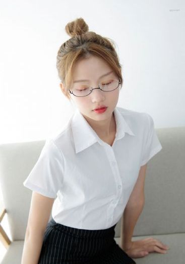 激烈的性高湖波多野结衣_超清电影全集观看